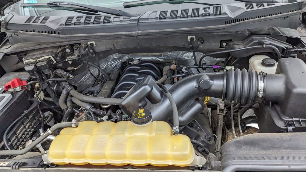 Used 2017 Ford F150 XLT w/ Equipment Group 302A Luxury image 42