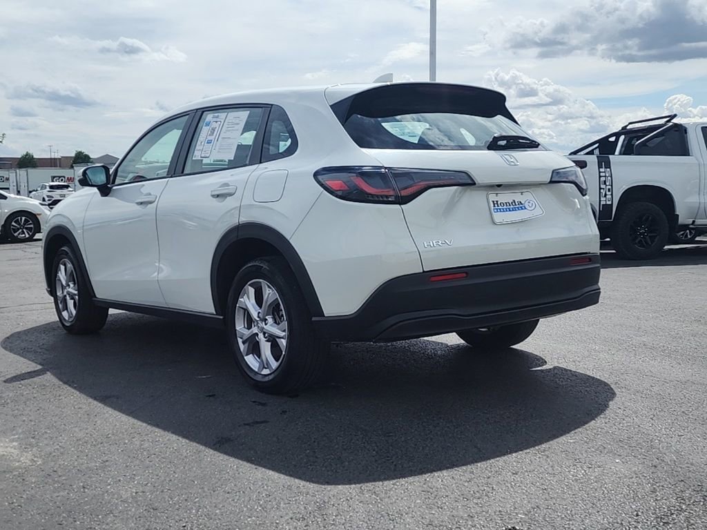 Certified 2023 Honda HR-V LX image 5