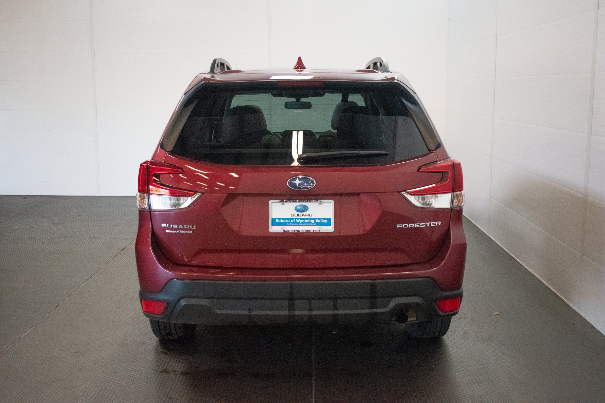 Used 2023 Subaru Forester Premium AWD/4WD image 5