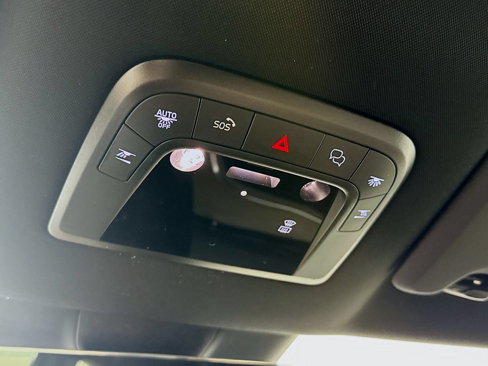 New 2026 Volvo EX90 Plus AWD/4WD image 30