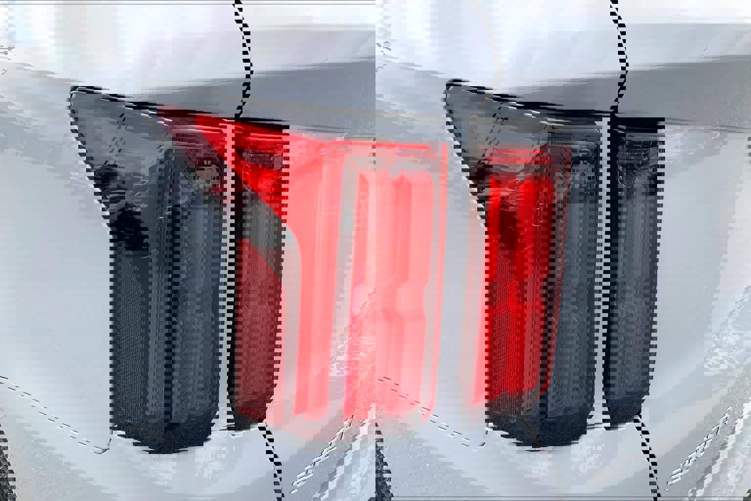 Used 2023 Kia Sorento SX image 27