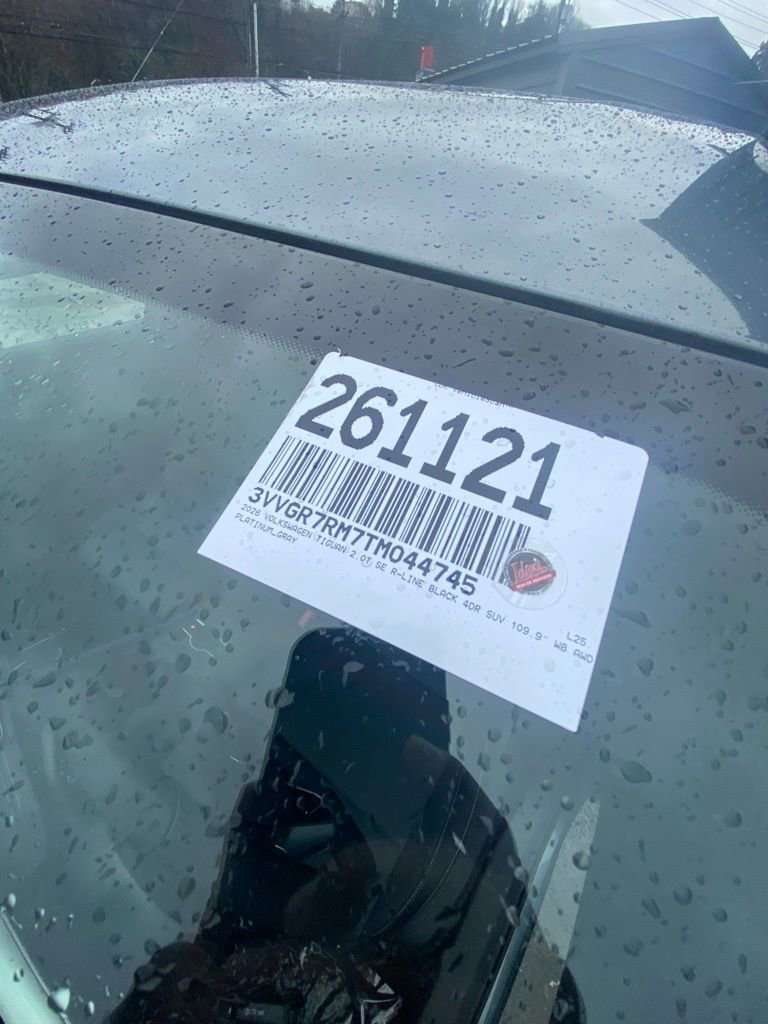 New 2026 Volkswagen Tiguan SE R-Line image 15