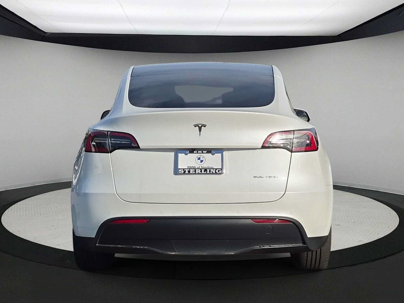 Used 2021 Tesla Model Y Long Range AWD/4WD image 7