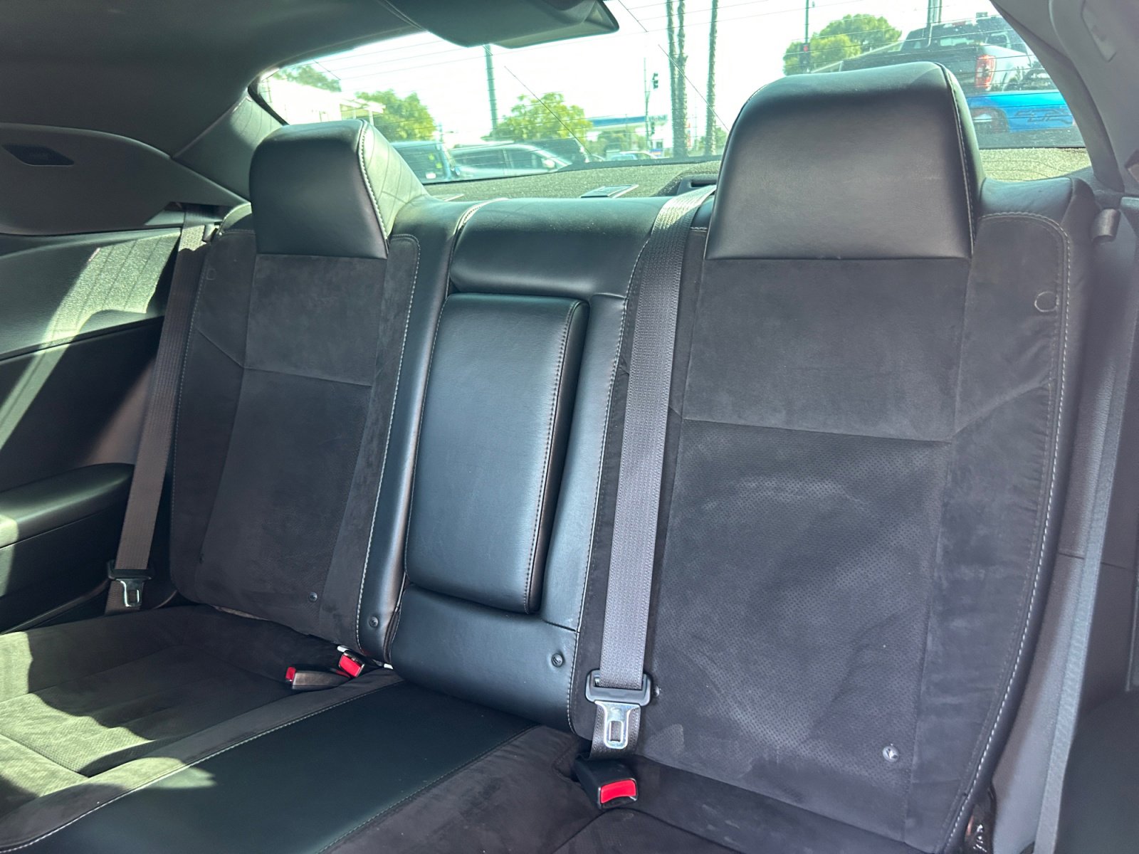 Used 2016 Dodge Challenger R/T Scat Pack w/ Leather Interior Group RWD image 20