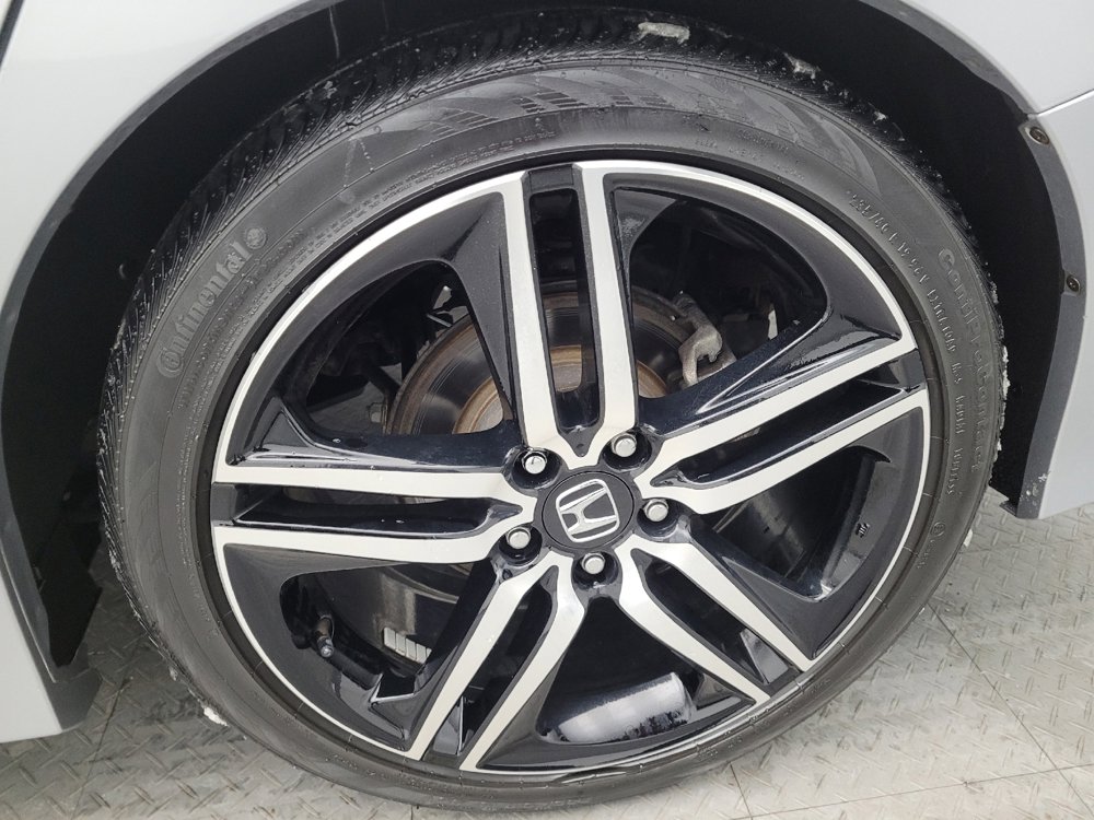 Used 2017 Honda Accord Sport image 31