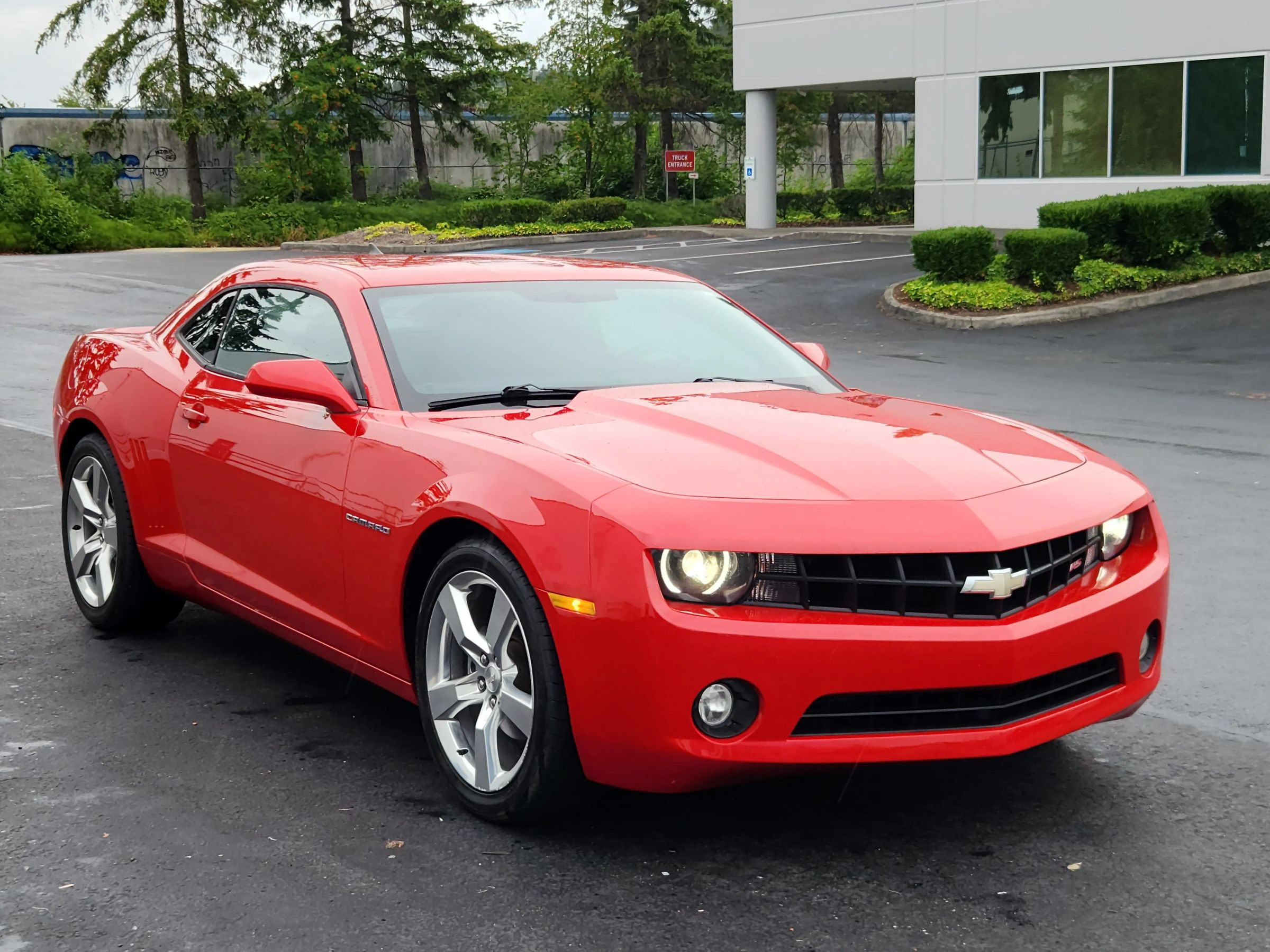 Used 2011 Chevrolet Camaro LT w/ RS Package RWD image 5