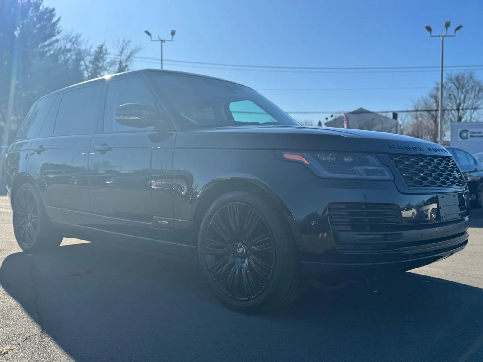 Used 2021 Land Rover Range Rover P525 Westminster Edition LWB image 3