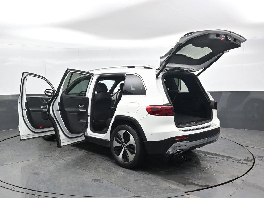 Used 2025 Mercedes-Benz GLB 250 4MATIC image 50