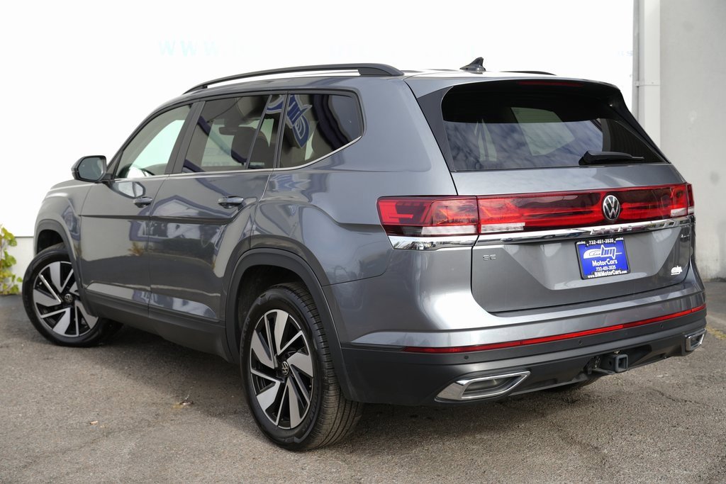 Used 2024 Volkswagen Atlas SE image 4