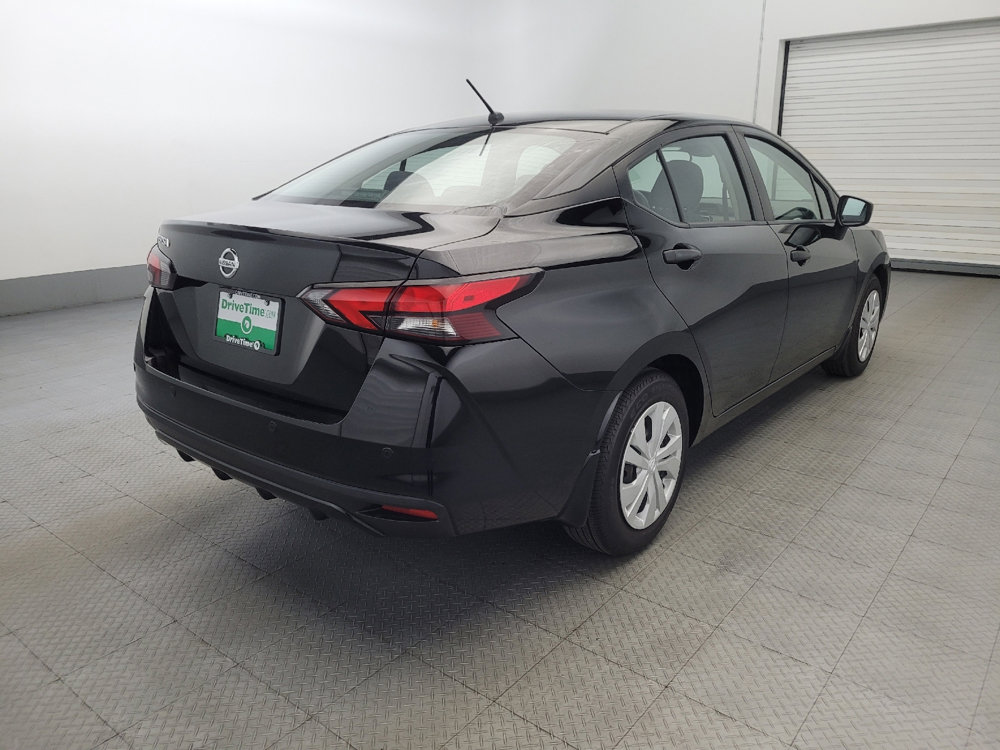 Used 2020 Nissan Versa S image 9