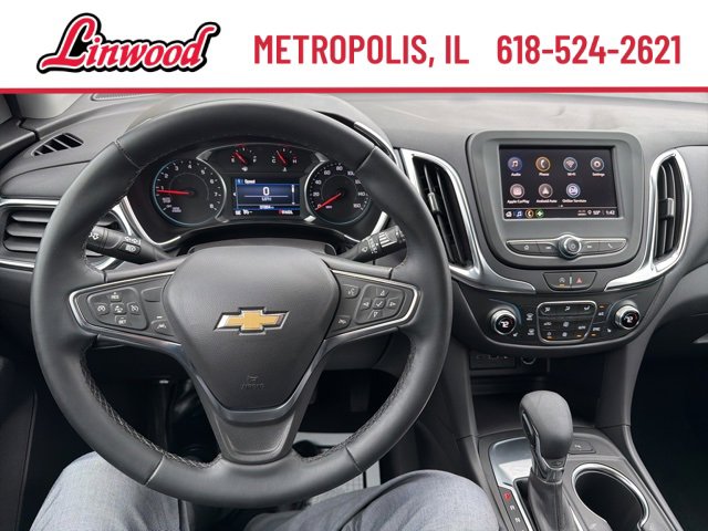 Used 2024 Chevrolet Equinox LT image 2