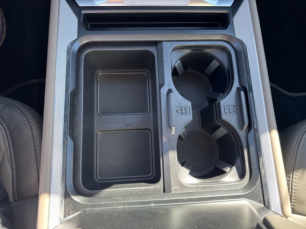 Used 2025 Ford F350 Platinum w/ Platinum Plus Package image 40