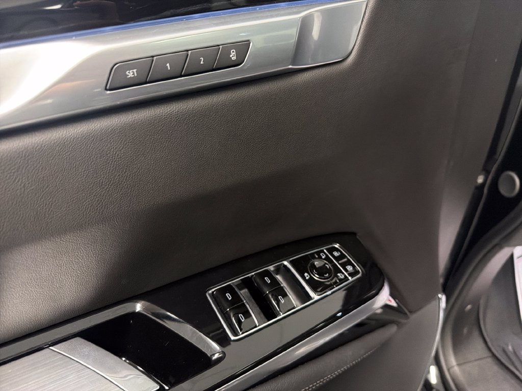 Used 2026 Cadillac Escalade Sport w/ Touring Package AWD/4WD image 14
