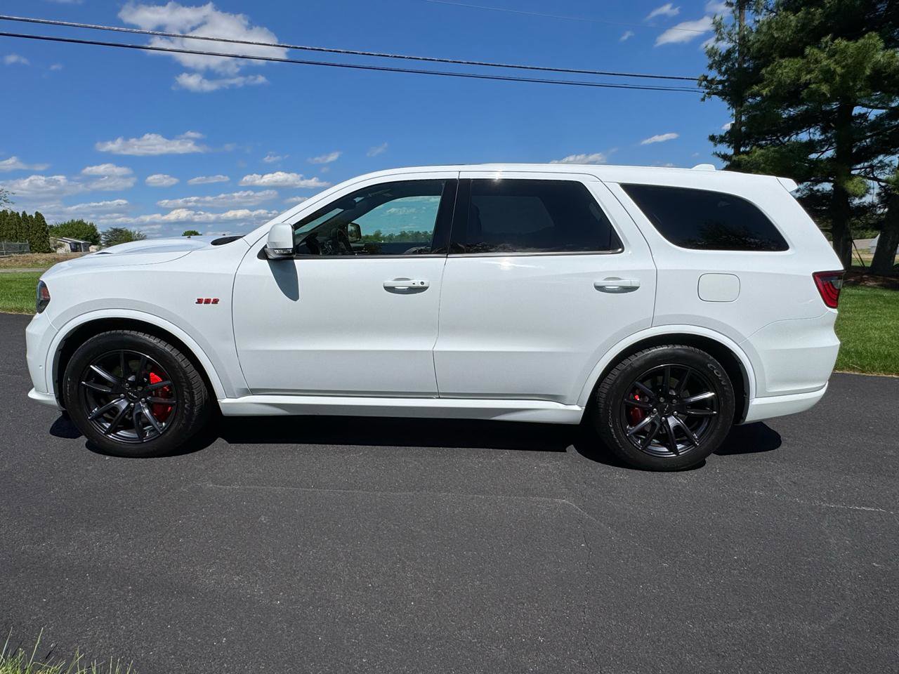 Used 2018 Dodge Durango SRT w/ Technology Group AWD/4WD image 3