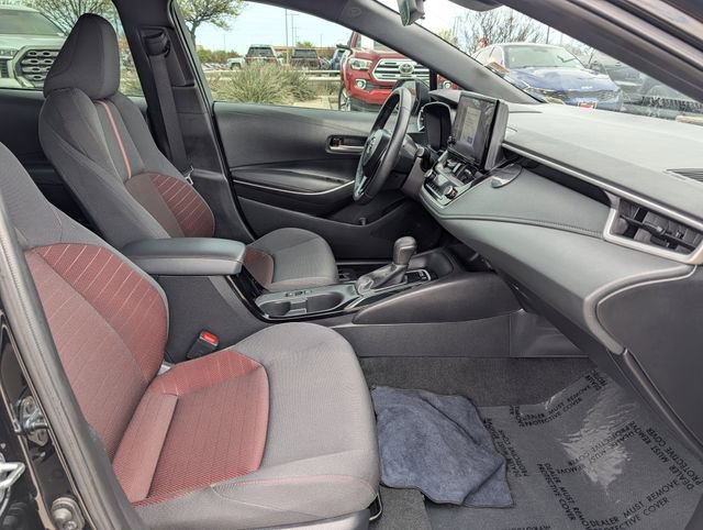 Used 2024 Toyota Corolla SE image 31