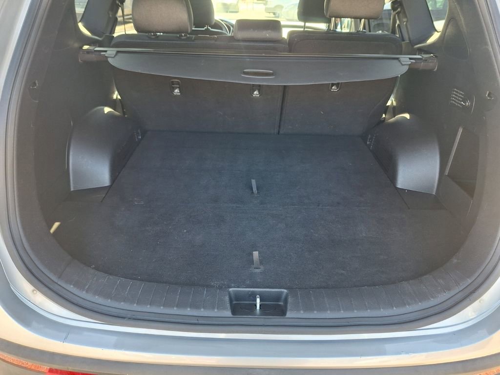 Used 2022 Hyundai Santa Fe SEL image 25