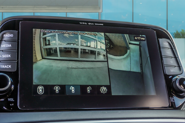 Used 2020 Hyundai Tucson Ultimate w/ Cargo Package FWD image 18