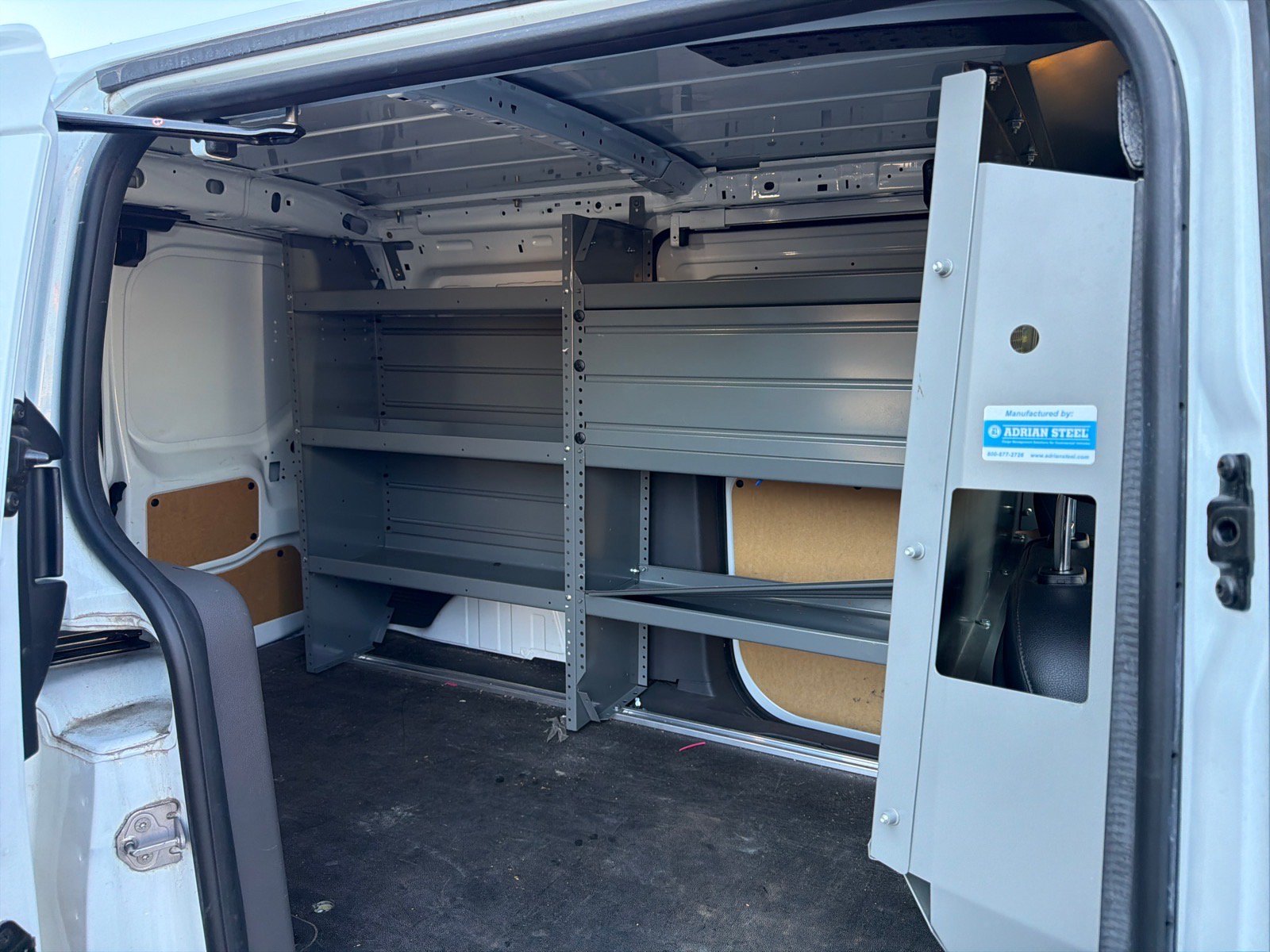 Certified 2020 Ford Transit Connect XL FWD image 4