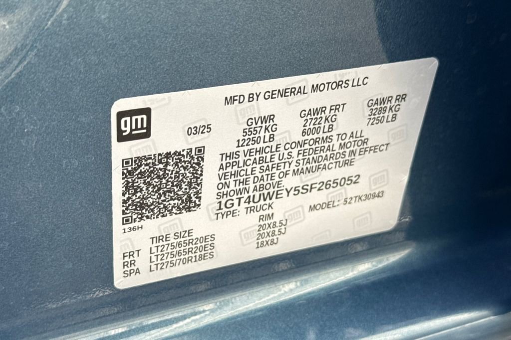 Used 2025 GMC Sierra 3500 Denali w/ Denali Reserve Package image 31