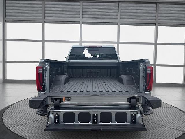 New 2026 GMC Sierra 2500 SLT w/ SLT Premium Package AWD/4WD image 43