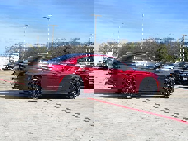 Used 2019 Dodge Charger SXT w/ Blacktop Package image 8