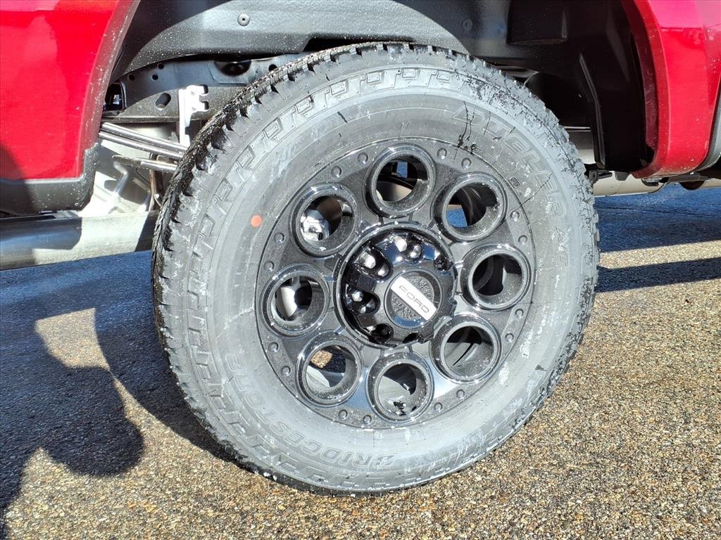 New 2026 Ford F250 Lariat w/ Black Appearance Package image 11