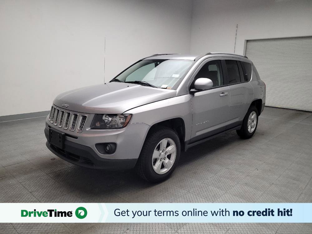 Used 2016 Jeep Compass Latitude FWD image 1