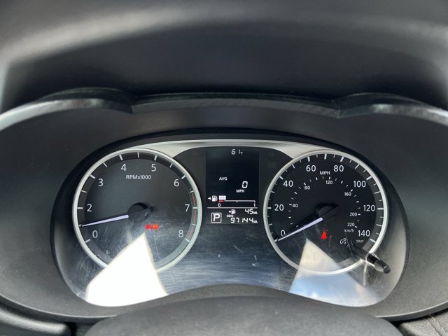 Used 2020 Nissan Versa S w/ Trunk Package FWD image 12