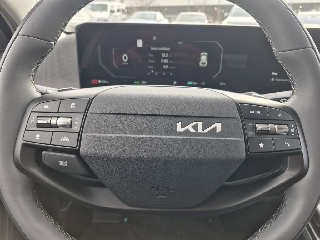 New 2025 Kia EV6 Wind image 16