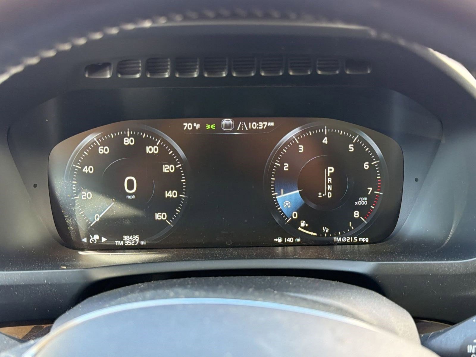 Used 2016 Volvo XC90 T6 Momentum w/ Momentum Plus Package image 18