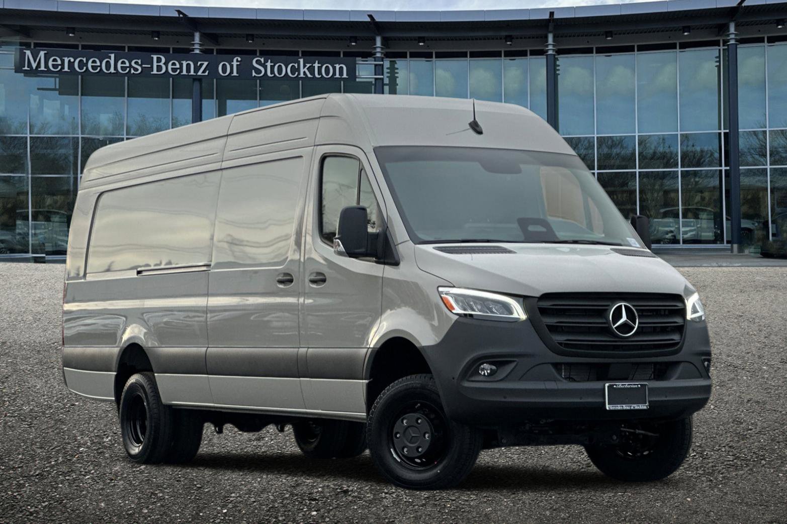 New 2026 Mercedes-Benz Sprinter 3500 image 2