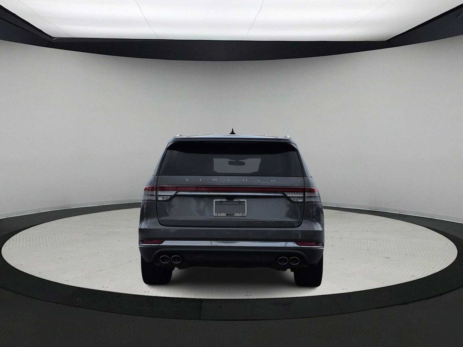 Used 2023 Lincoln Aviator Reserve w/ Equipment Group 201A AWD/4WD image 7