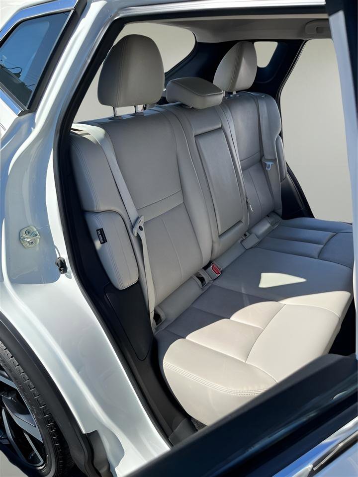 Used 2022 Nissan Rogue Sport SL w/ Premium Package image 22