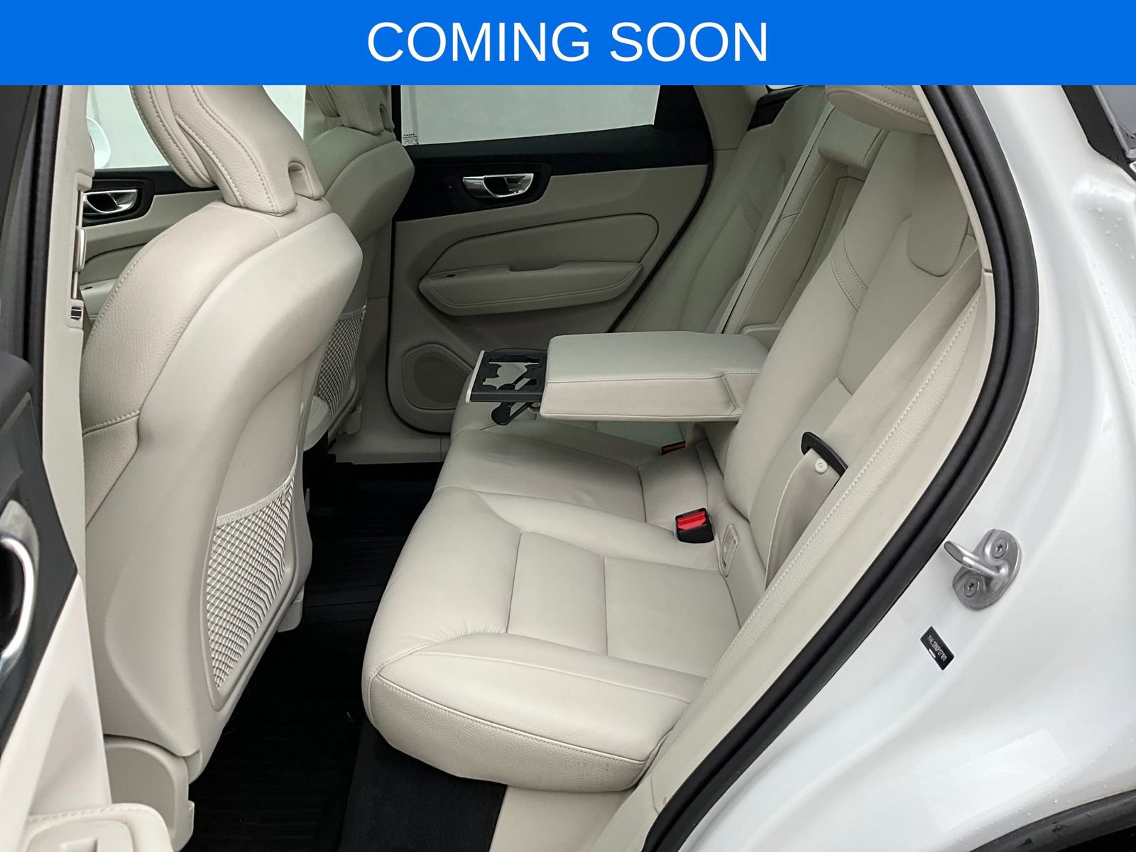 Certified 2023 Volvo XC60 B5 Plus w/ Climate Package image 40