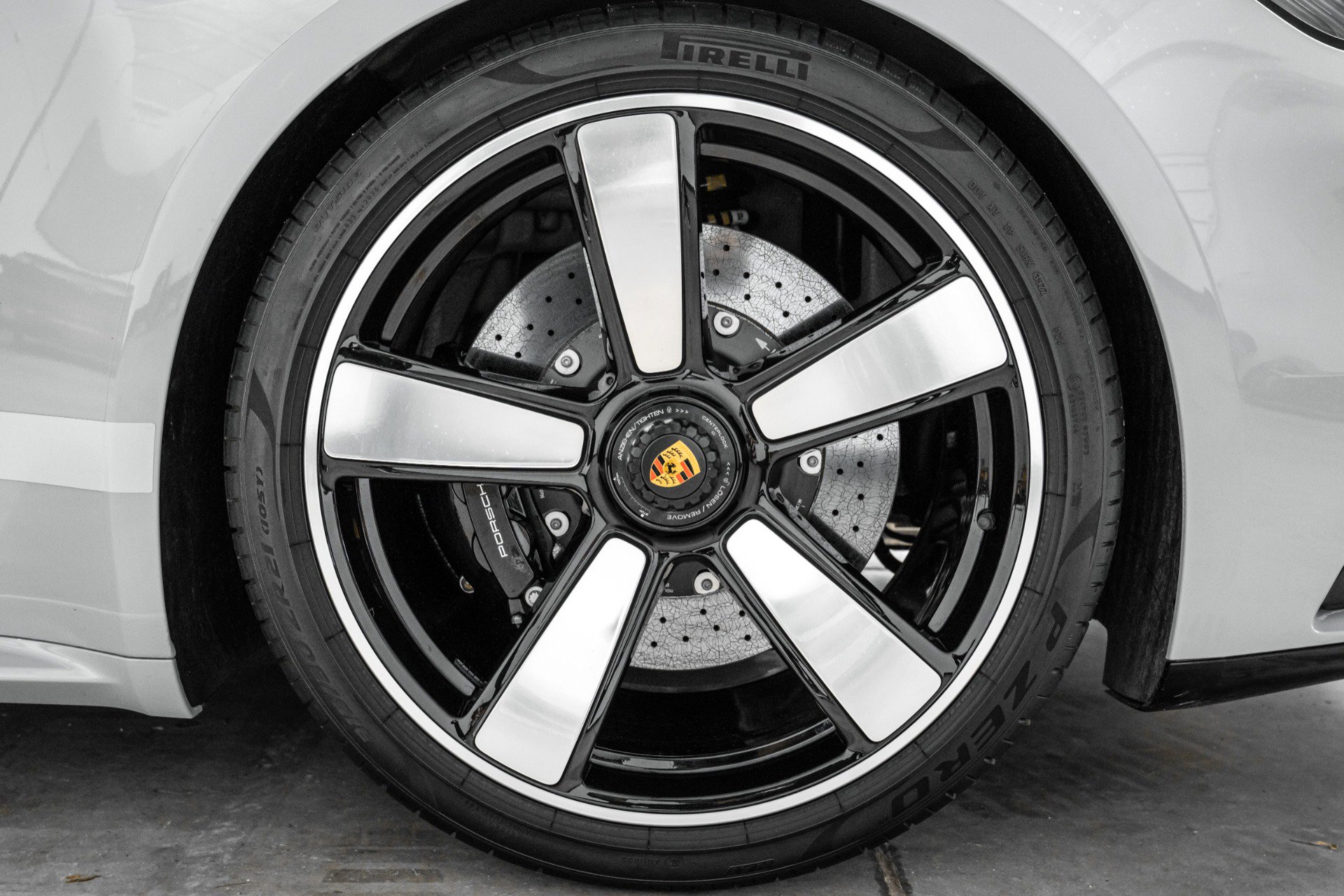 Used 2023 Porsche 911 Sport Classic image 10