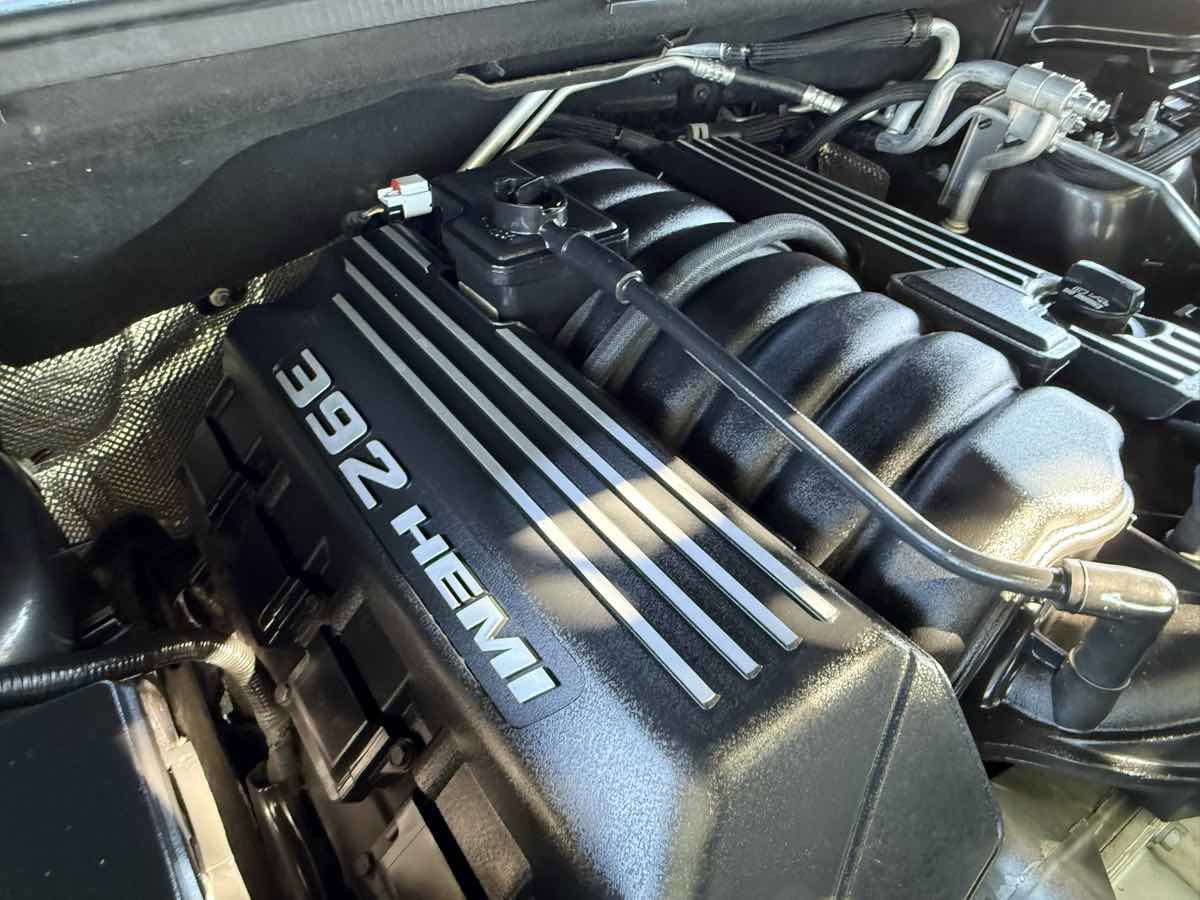 Used 2018 Dodge Durango SRT w/ Technology Group image 32