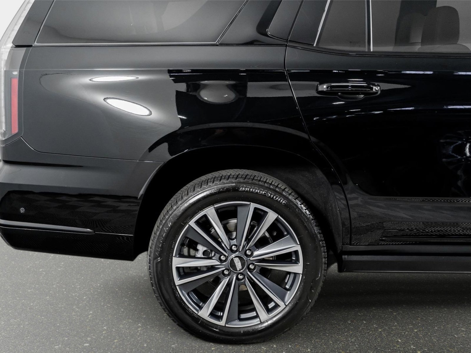 Used 2026 Cadillac Escalade Sport w/ LPO, Floor Liner Package image 8