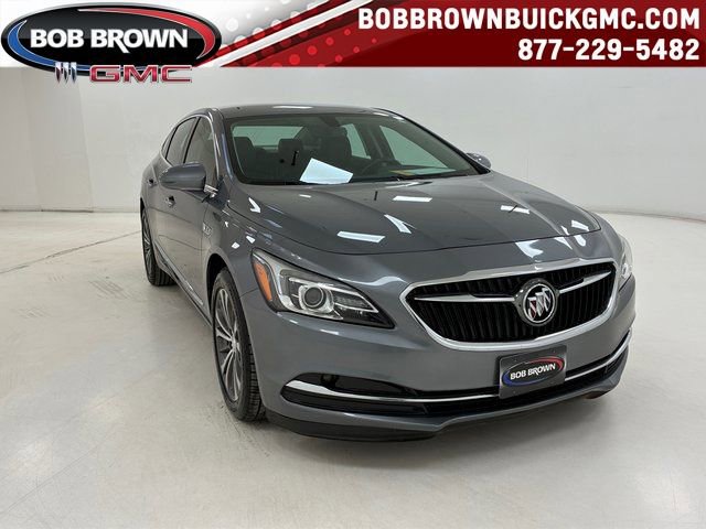 Used 2019 Buick LaCrosse Essence image 1