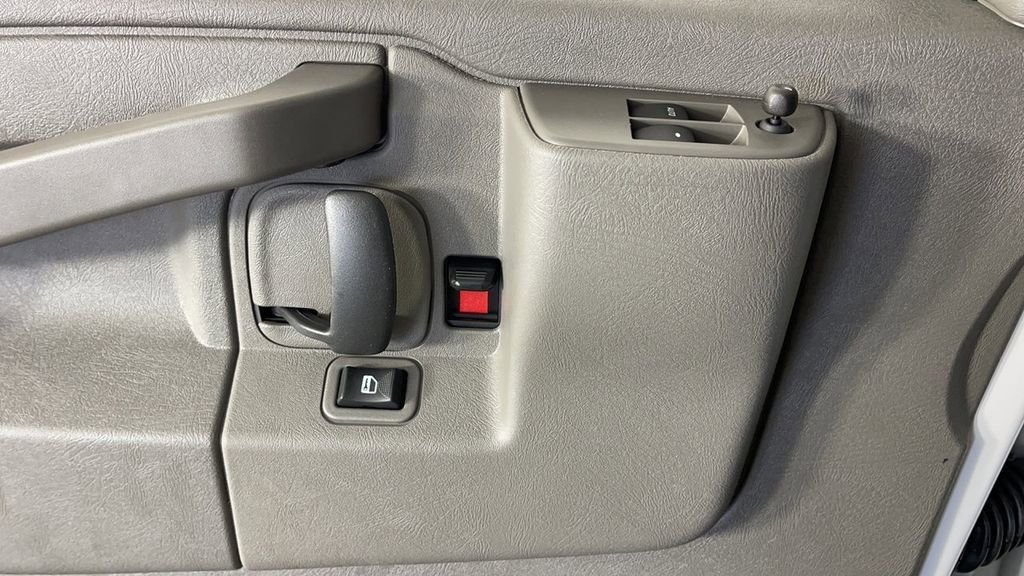 New 2025 Chevrolet Express 2500 Extended w/ Driver Convenience Package image 31