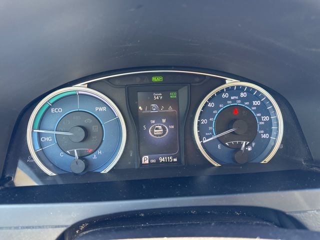 Used 2016 Toyota Camry XLE w/ Moonroof Package image 14