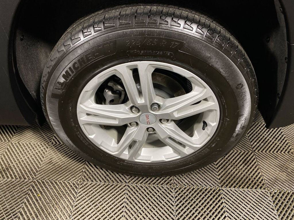 Certified 2023 GMC Terrain SLE w/ Driver Convenience Package image 10