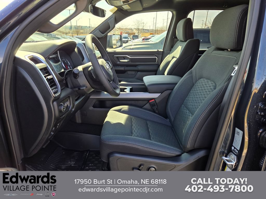 New 2026 RAM 1500 Big Horn AWD/4WD image 13