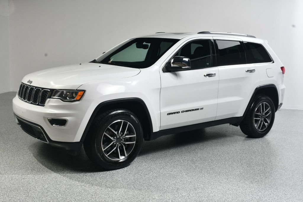 Used 2022 Jeep Grand Cherokee Limited AWD/4WD image 2