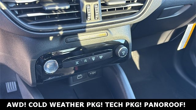 New 2026 Ford Escape ST-Line w/ Tech Pack #1 image 17