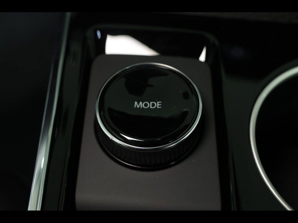 New 2026 Chevrolet Equinox LT w/ Convenience Package II image 21