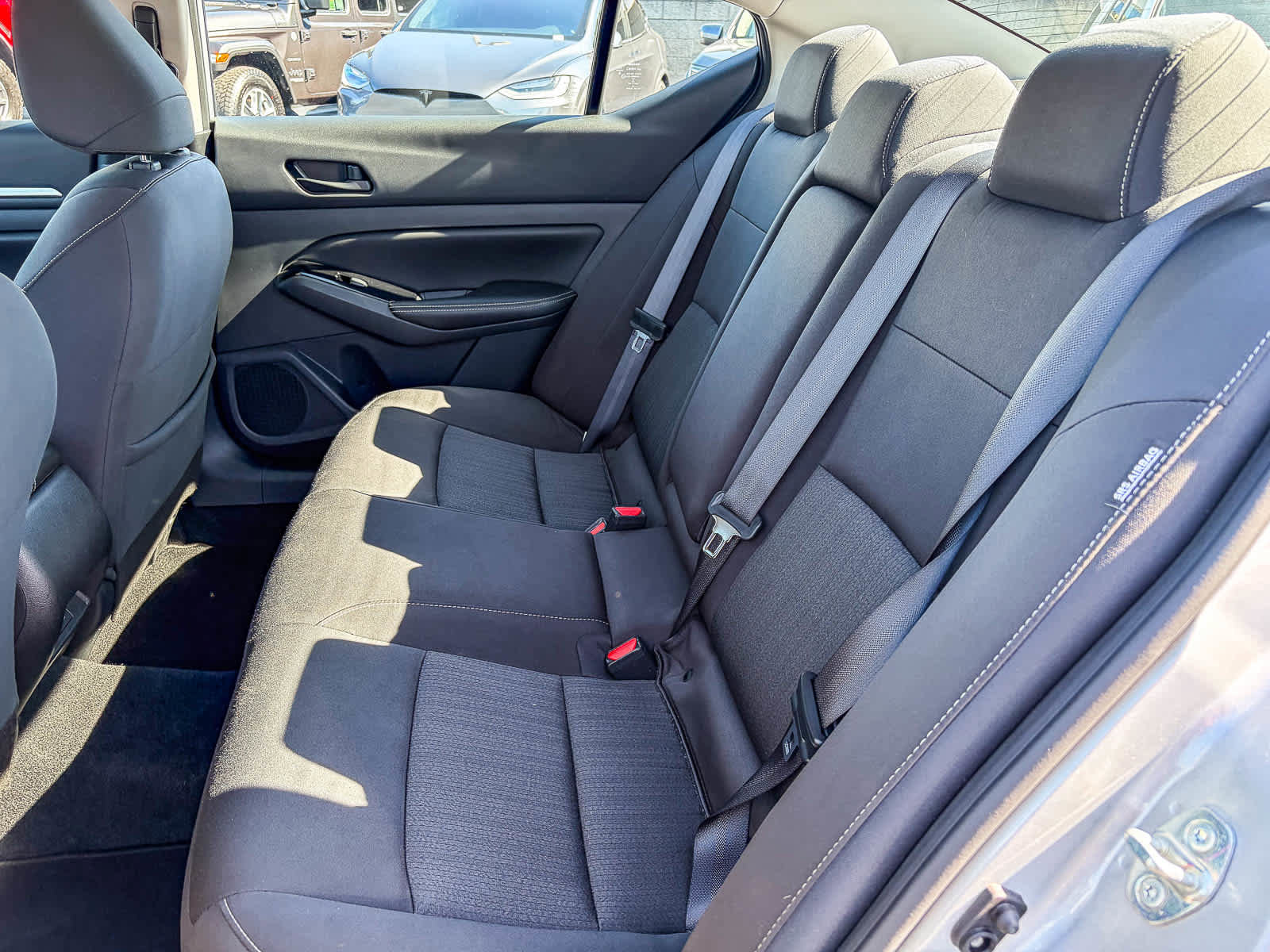 Used 2023 Nissan Altima 2.5 SV AWD/4WD image 17