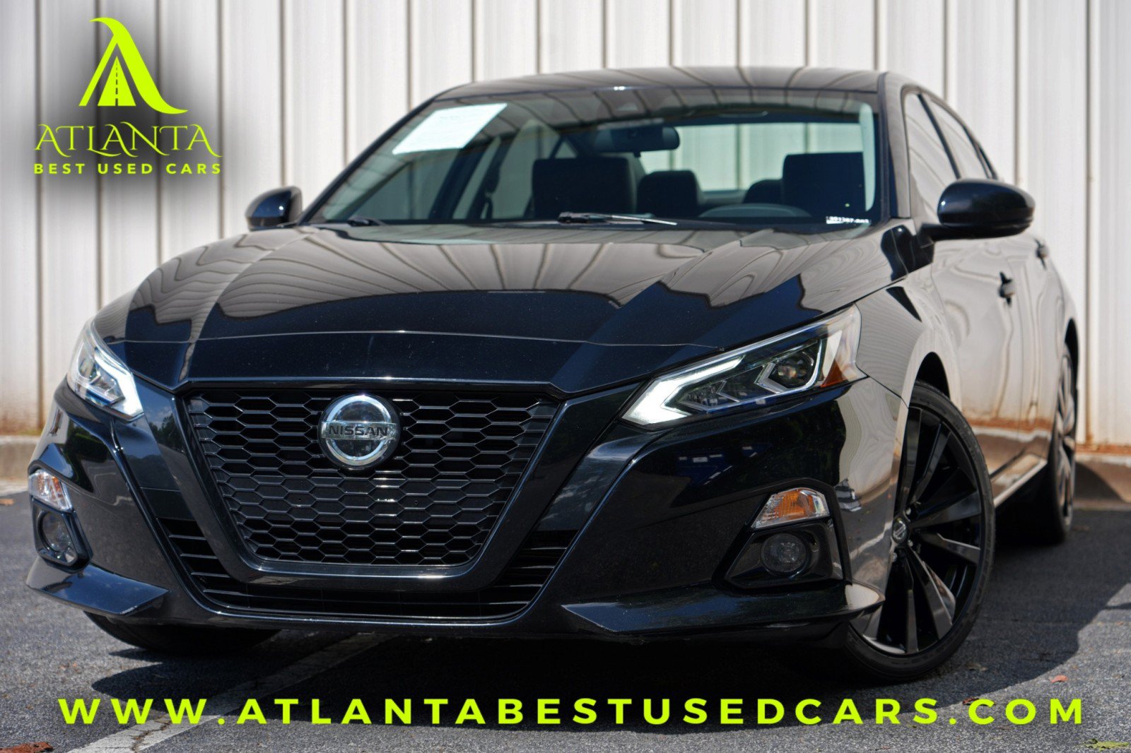 Used 2022 Nissan Altima 2.5 SR w/ Midnight Edition Package