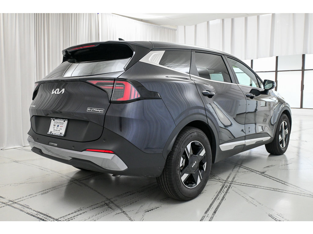 Certified 2026 Kia Sportage LX w/ LX Convenience Package FWD image 7