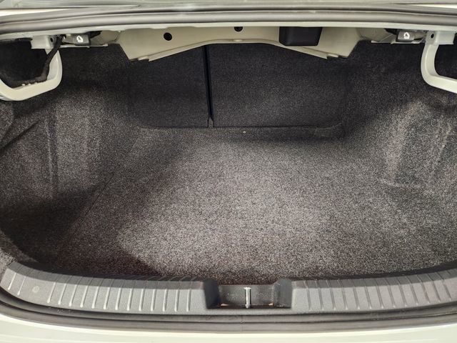 Used 2022 Volkswagen Jetta S image 32