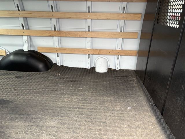 Used 2024 GMC Savana 2500 w/ Driver Convenience Package image 13